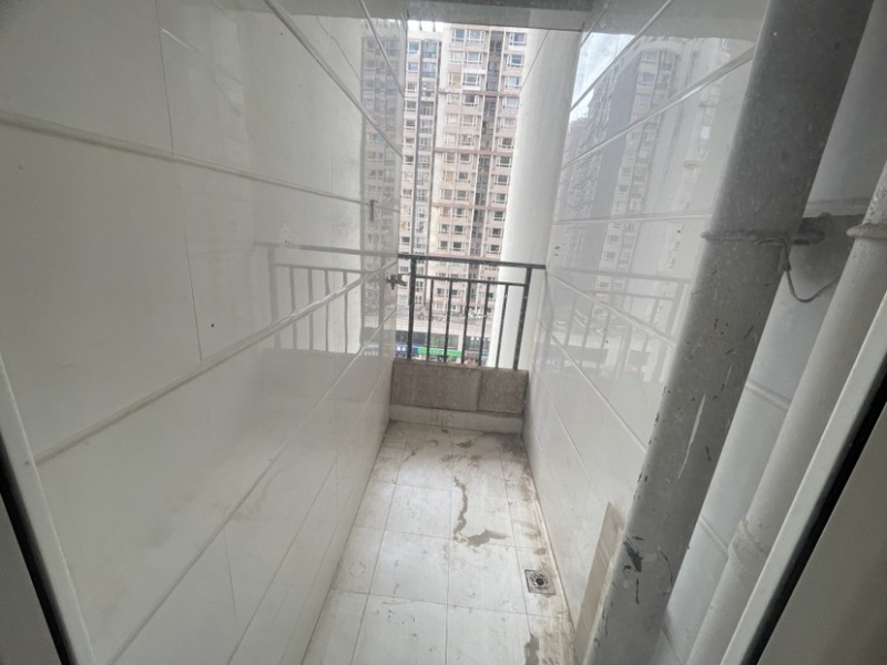 2室2廳1陽臺 金江小區(qū)曦苑陽臺