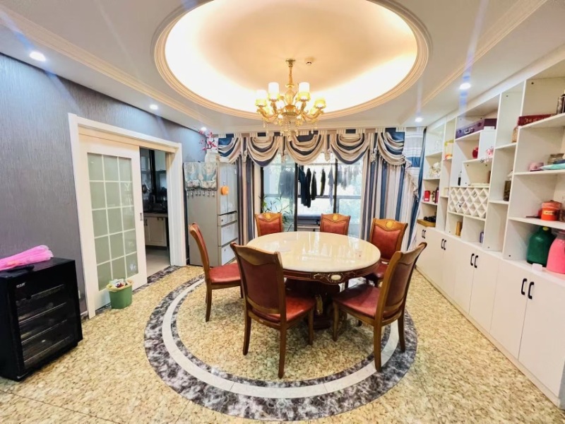 6室2廳 俊發(fā)盛唐城星河郡（一期）餐廳