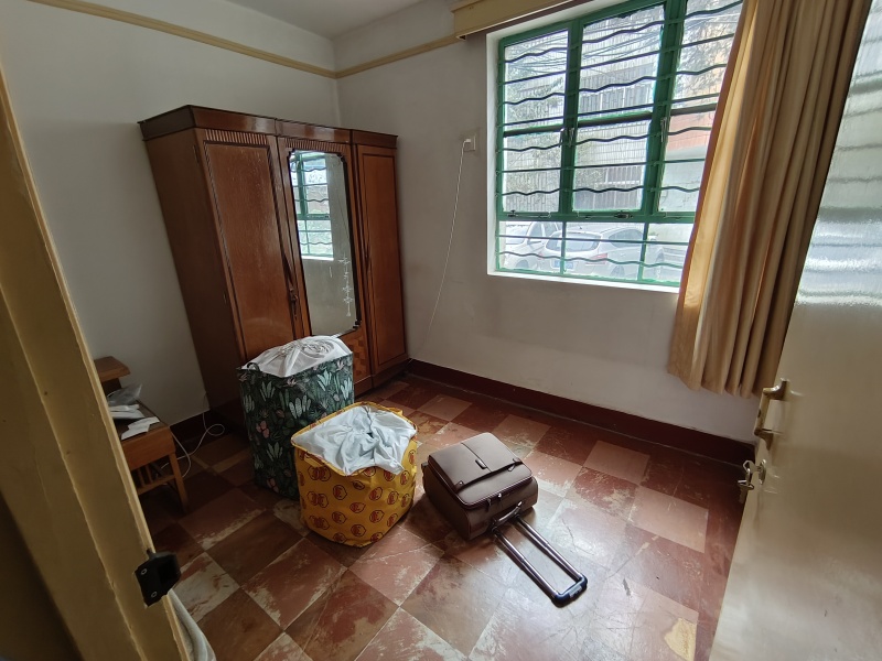 3室2廳2陽(yáng)臺(tái) 農(nóng)墾物流宿舍書(shū)房