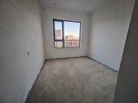 4室2廳4陽臺 藍光水岸公園臥室