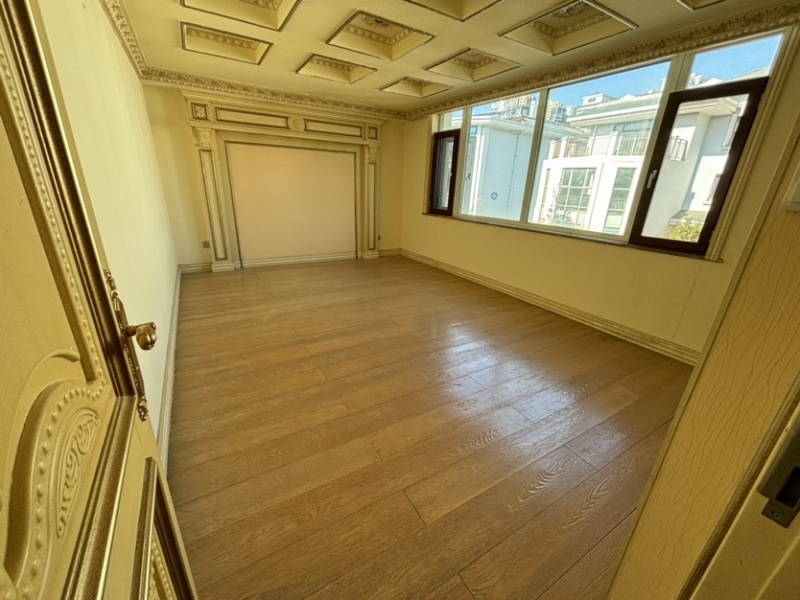 5室2廳3陽臺 金江小區(qū)熙苑別墅臥室