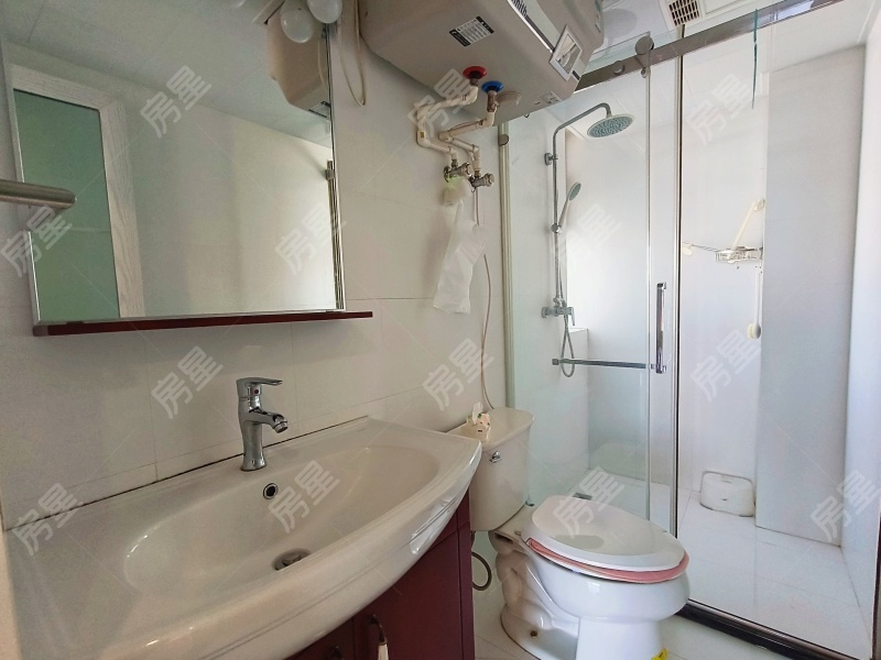 2室2廳1陽臺(tái) 候谷花園衛(wèi)生間