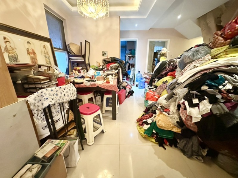 6室3廳2陽臺 金色維也納花園別墅餐廳