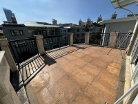 5室2廳3陽臺 金江小區(qū)熙苑別墅陽臺