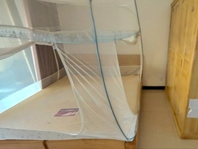 3室2廳2陽臺(tái) 盛高大城二期臥室