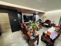 4室2廳2陽臺 華夏四季三期客廳