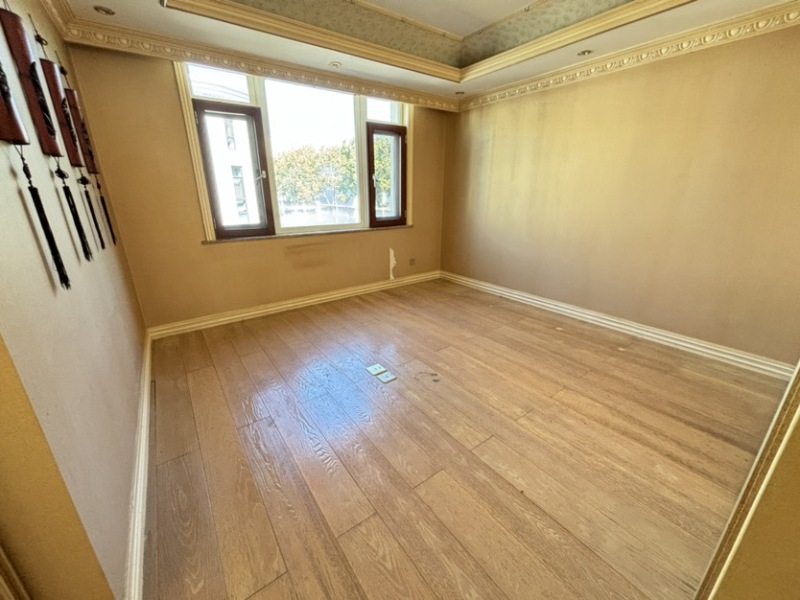 5室2廳3陽臺 金江小區(qū)熙苑別墅臥室