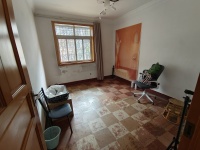 3室2廳2陽(yáng)臺(tái) 農(nóng)墾物流宿舍臥室