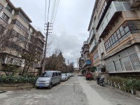 3室2廳2陽(yáng)臺(tái) 農(nóng)墾物流宿舍自家花園