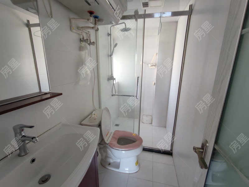 2室2廳1陽臺(tái) 候谷花園衛(wèi)生間