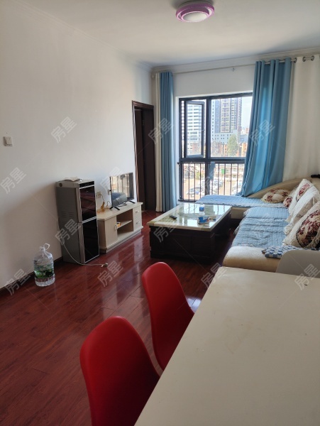 2室2廳1陽(yáng)臺(tái) 俊發(fā)逸天峰客廳