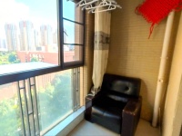 3室2廳2陽臺(tái) 盛高大城二期陽臺(tái)