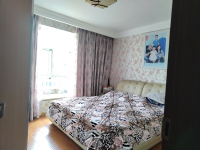 7室2廳2陽臺 德緣小區(qū)南區(qū)