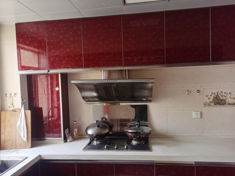 5室3廳3陽臺(tái) 時(shí)代風(fēng)華二期廚房