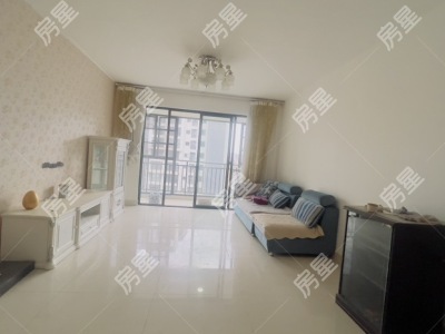 3室2廳2陽(yáng)臺(tái) 假日城市