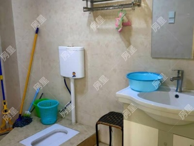 3室2廳2陽臺 潤城二區(qū)