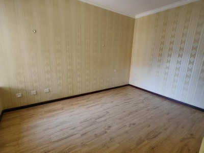 2室2廳1陽(yáng)臺(tái) 保利中心