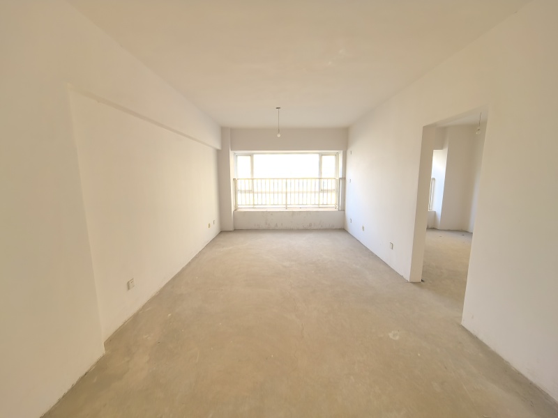 2室2廳1陽臺(tái) 匯都國(guó)際一期客廳