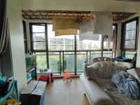 4室2廳2陽臺(tái) 金馬悅城陽臺(tái)