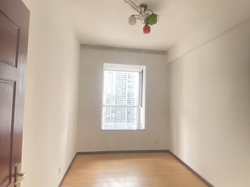 3室2廳2陽臺 遠(yuǎn)洋風(fēng)景臥室