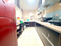 3室2廳 龍江雅苑廚房