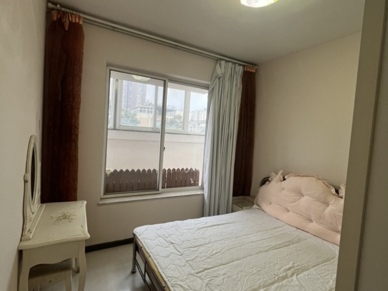 2室2廳1陽(yáng)臺(tái) 遠(yuǎn)洋風(fēng)景臥室