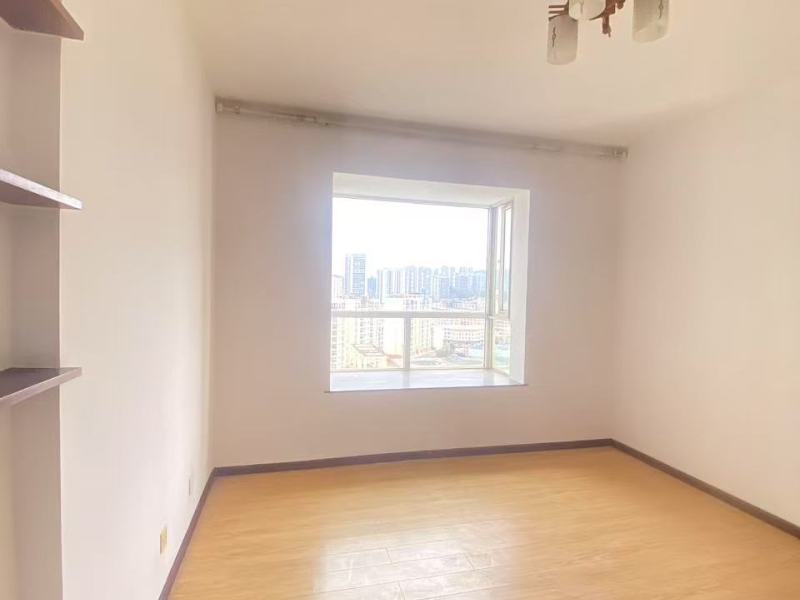 3室2廳2陽臺 遠(yuǎn)洋風(fēng)景臥室