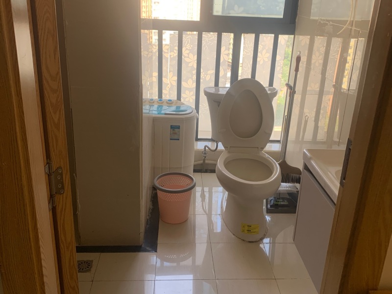 1室1廳1陽臺 未名城A6公寓衛(wèi)生間