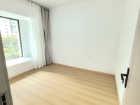 3室2廳2陽臺 招商雍和府一期臥室