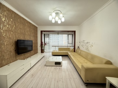 3室2廳1陽臺 東驤神駿一期客廳