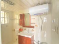 3室2廳2陽臺 遠(yuǎn)洋風(fēng)景衛(wèi)生間