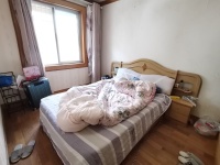 2室2廳 秋苑小區(qū)臥室