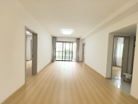 3室2廳2陽臺 招商雍和府一期客廳