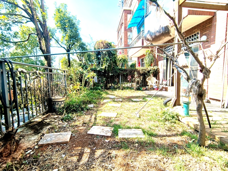 3室2廳 龍江雅苑自家花園