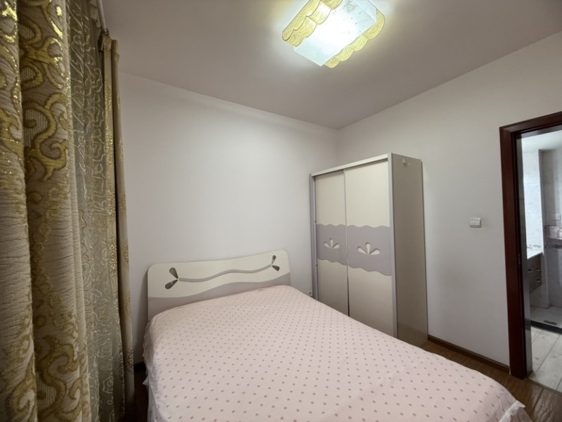 3室2廳1陽臺 東驤神駿一期臥室