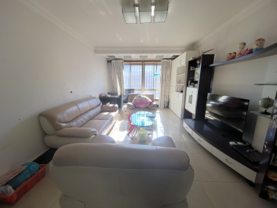 3室2廳1陽(yáng)臺(tái) 月牙塘小區(qū)