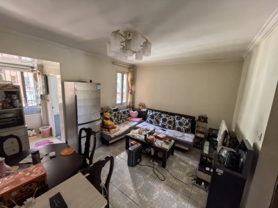 2室2廳1陽臺 明通巷23號