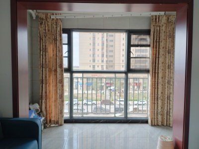 3室2廳2陽臺 藍光水岸公園