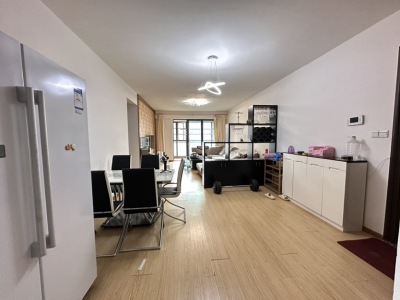 4室2廳2陽臺 海倫國際泰晤士區(qū)