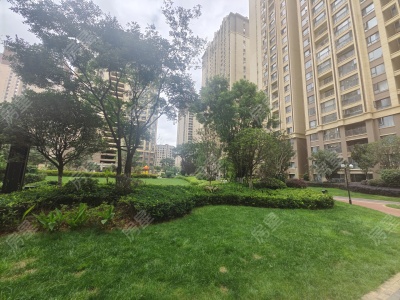4室2廳3陽臺 藍(lán)光水岸公園