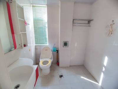 3室2廳2陽(yáng)臺(tái) 新亞洲五環(huán)鋒尚