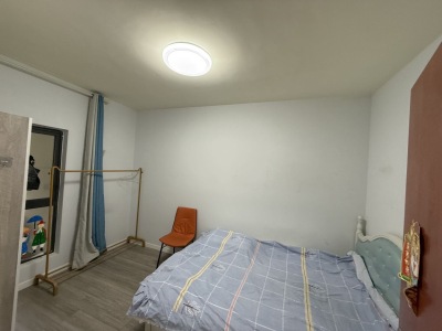 3室2廳2陽臺(tái) 同德昆明廣場(chǎng)A區(qū)