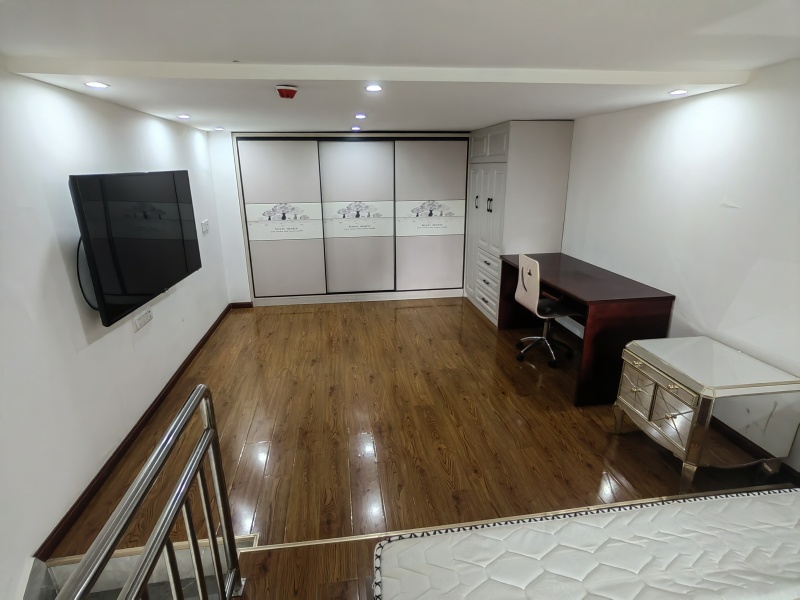 1室1廳1陽臺 藍(lán)光水岸公園公寓臥室