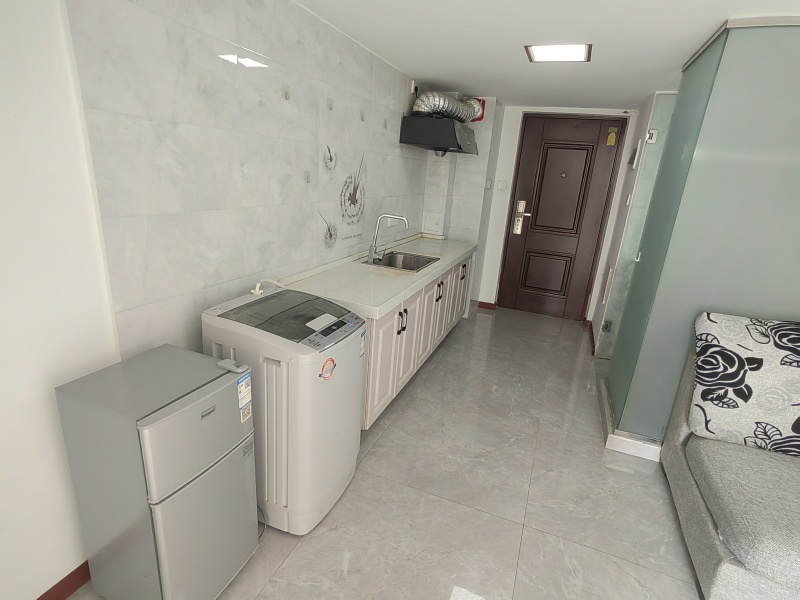 1室1廳1陽臺 藍(lán)光水岸公園公寓廚房