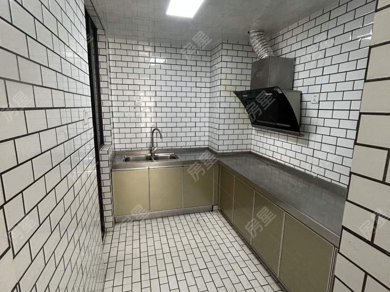 3室2廳1陽臺 國?，F(xiàn)代城海棠苑廚房