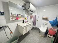 2室2廳2陽臺(tái) 世紀(jì)城玉春苑衛(wèi)生間