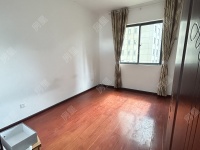 3室2廳1陽臺 國?，F(xiàn)代城海棠苑臥室