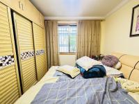 4室2廳2陽(yáng)臺(tái) 月牙塘小區(qū)臥室