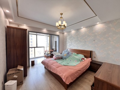 4室2廳2陽臺 瑞鼎城一期