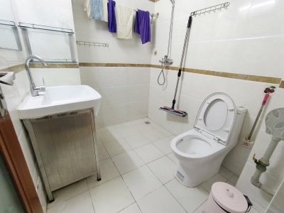 2室2廳1陽臺(tái) 錦悅四季花園小區(qū)